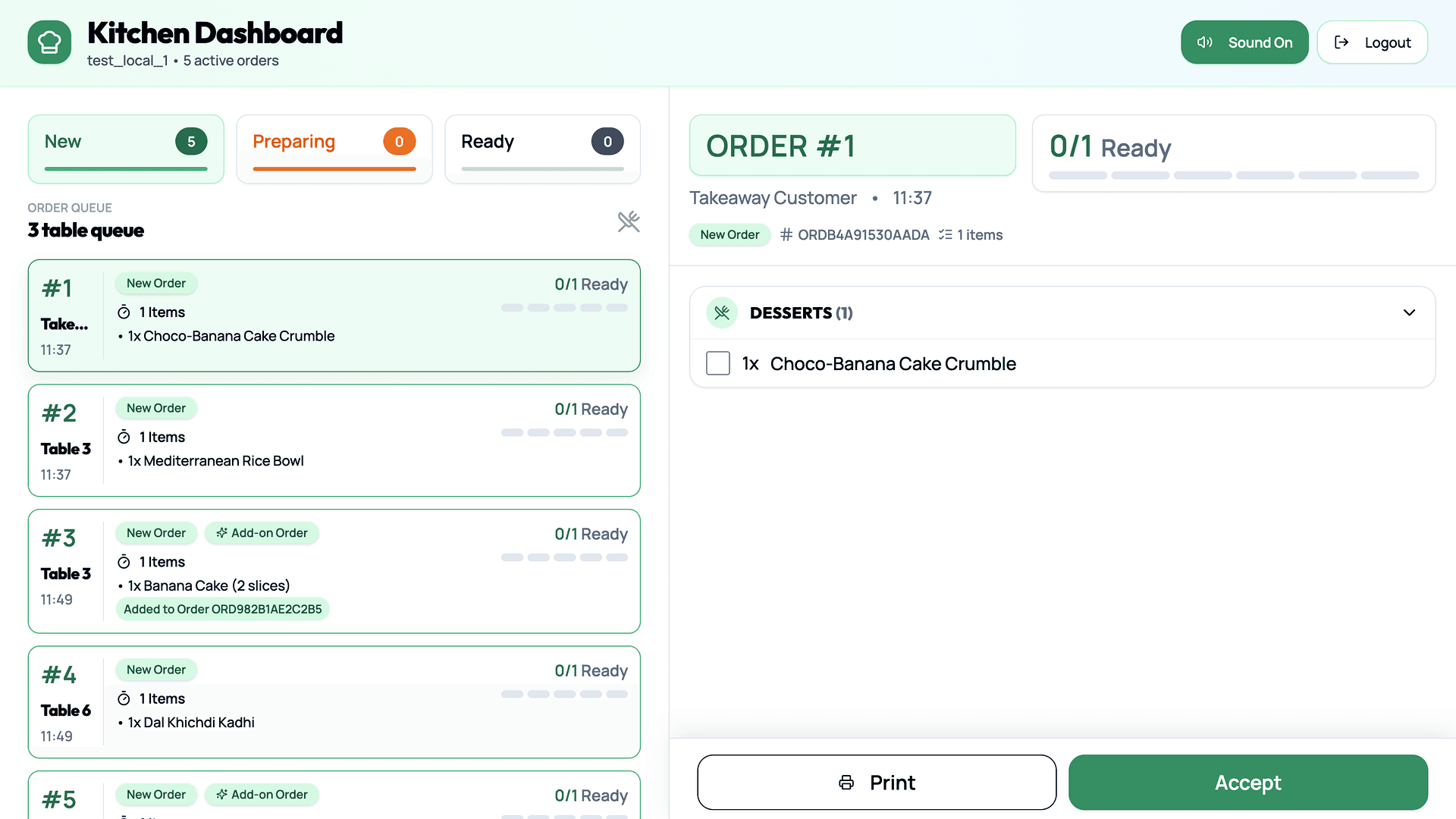 Kitchen live queue screenshot in the Dineflo restaurant QR ordering platform